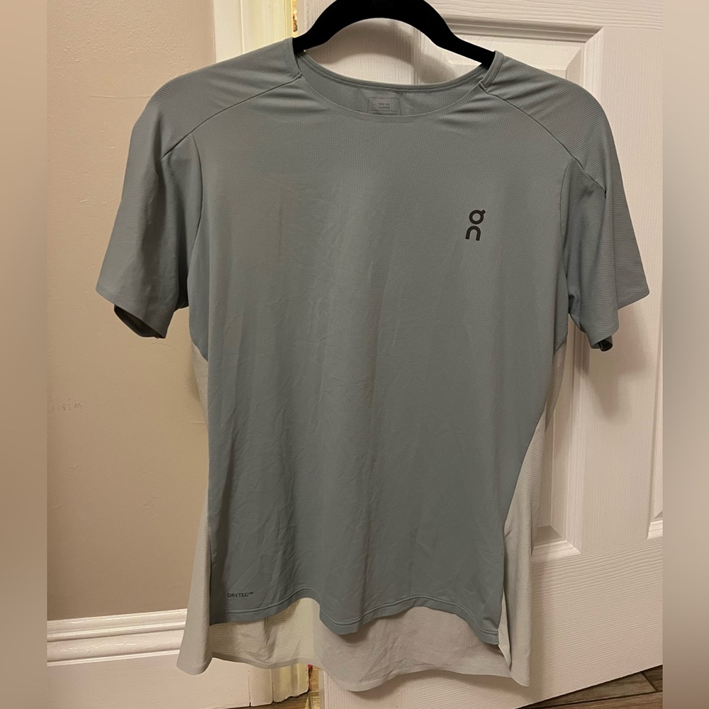 On Running Women’s Performance Tee